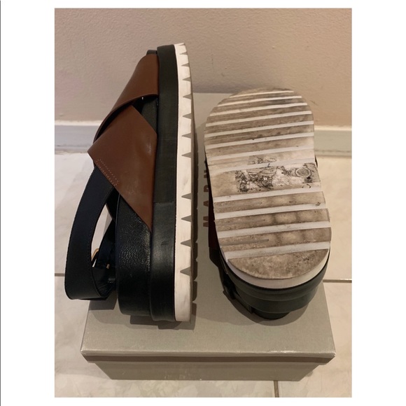 Marni Fussbett Sandal - Size 38 - Picture 3 of 4